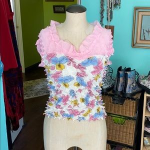 Floral print “popcorn” top. Brand new.